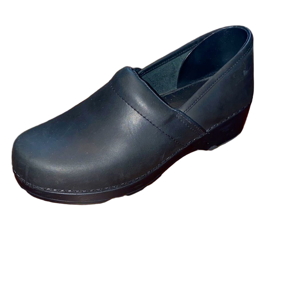 L.L. Bean clogs 